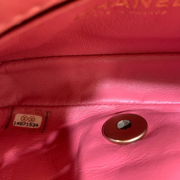 💞TRADED💞💯Authentic Chanel Mini Flap Bag Pink - Picture 13 of 16